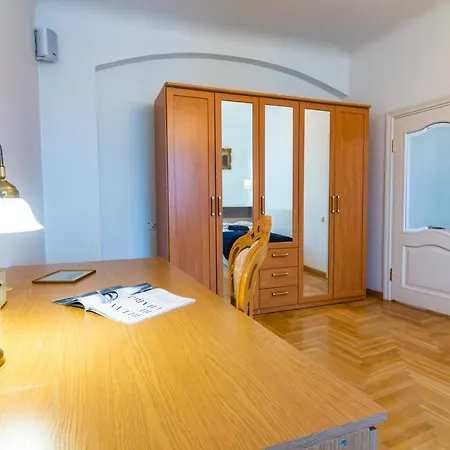 Classic Style In The Center Of Apartment *