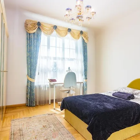 Classic Style In The Center Of